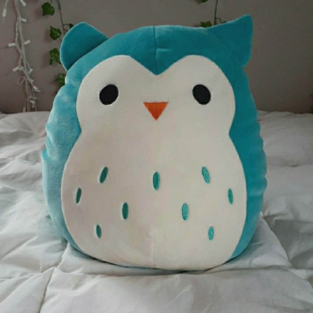 Winston the Owl Squishmallow